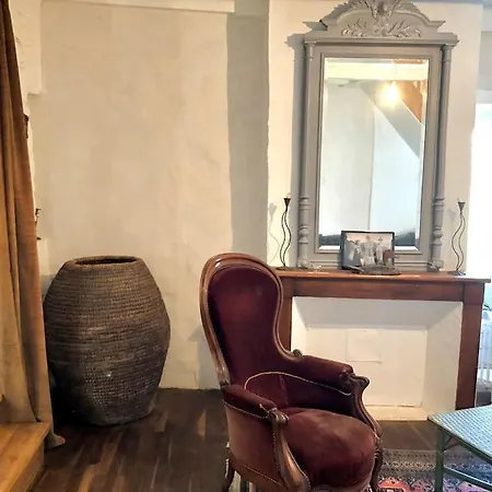 Maison De Charme Dans Le Causse Du Quercy *